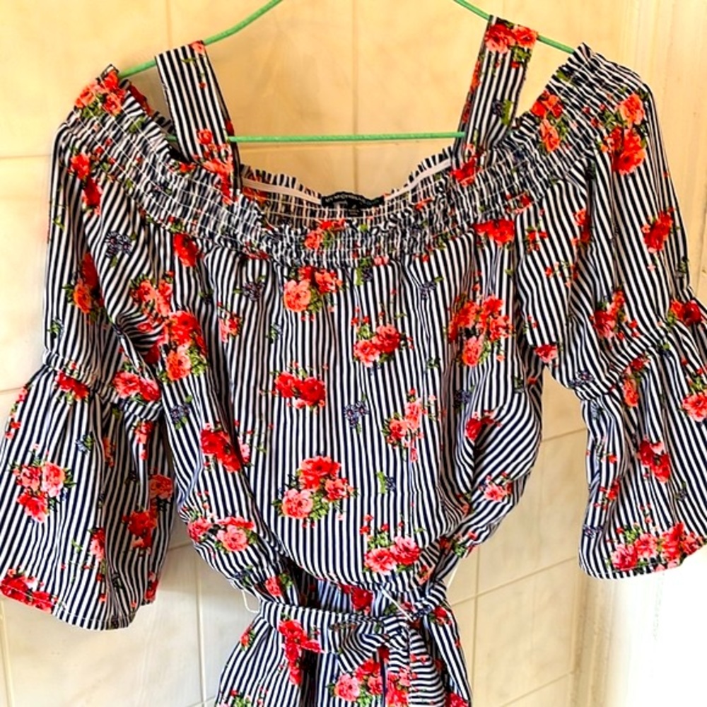 My Michelle girls floral stripe cold shoulder romper in size large